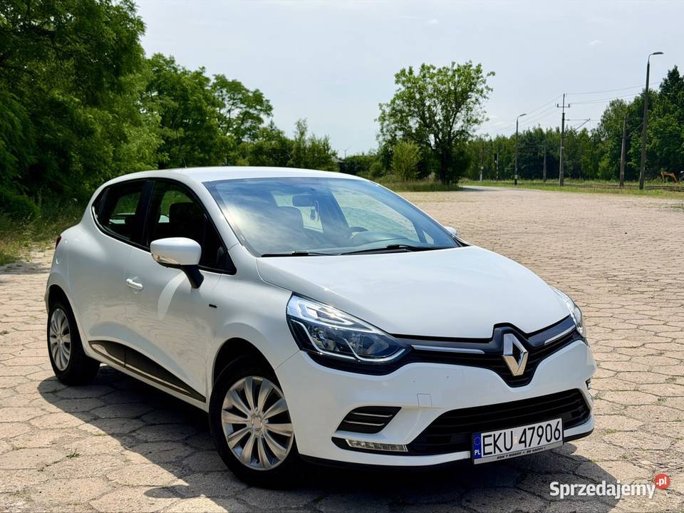 Śliczne Renault Clio Niski przebieg zadbane nawigacja łódzkie Strzelce