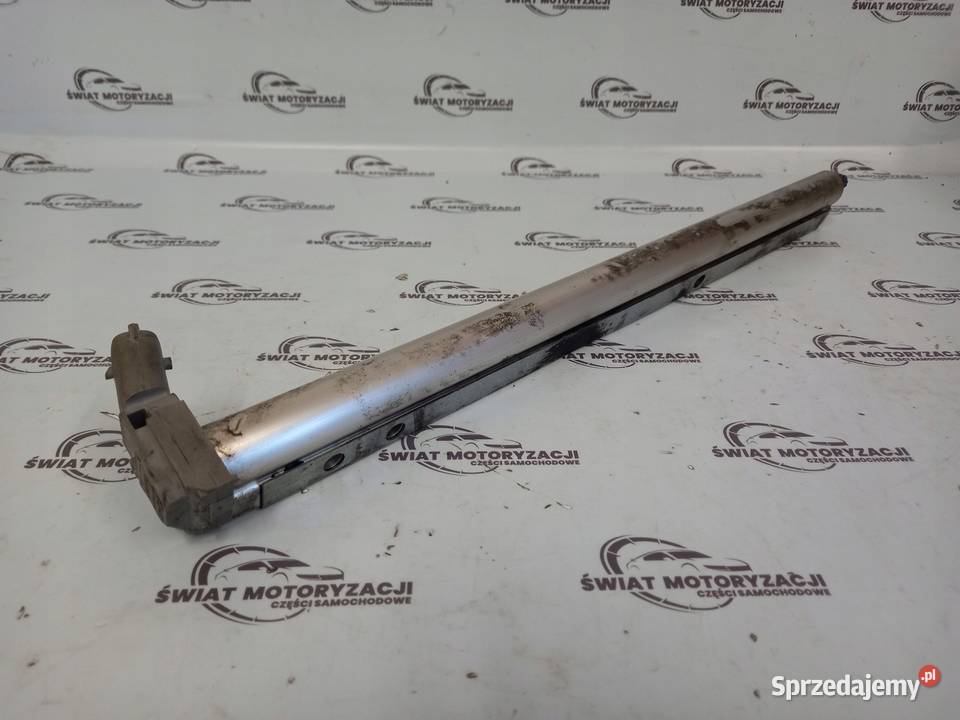 VOLVO C30 07r 25 TURBO B5254T3 220 listwa Kielce