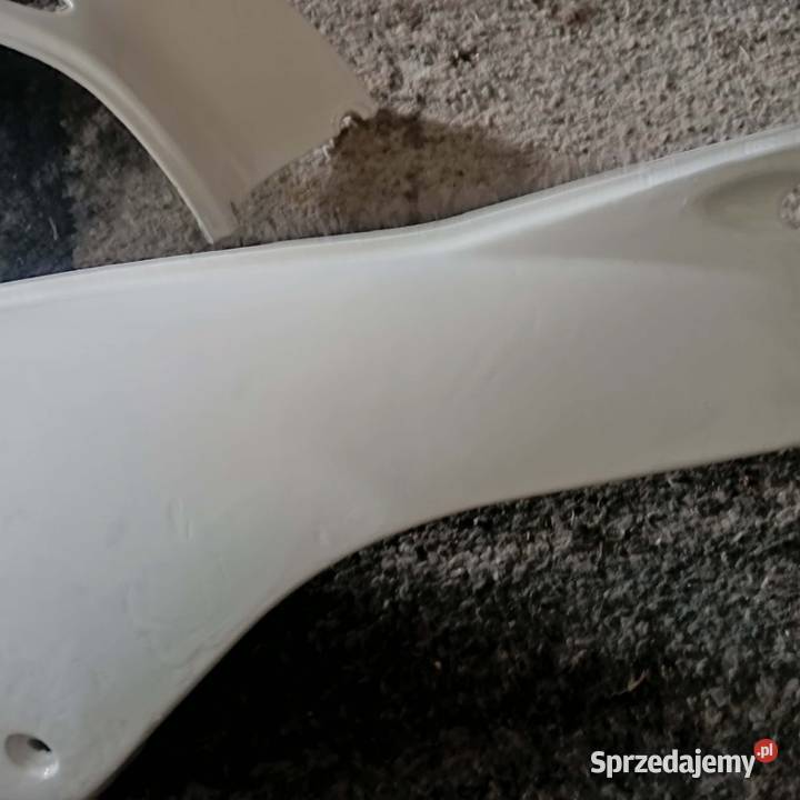 Plastiki peugeot tkrtrekker Złoczew