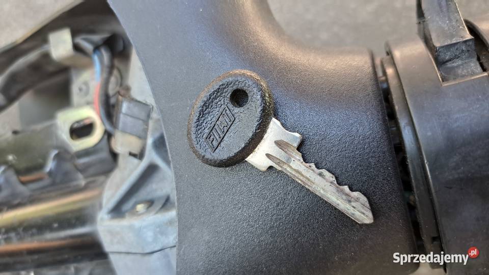 Fiat 126p kompletna kolumna kierownicza Leszno sprzedam