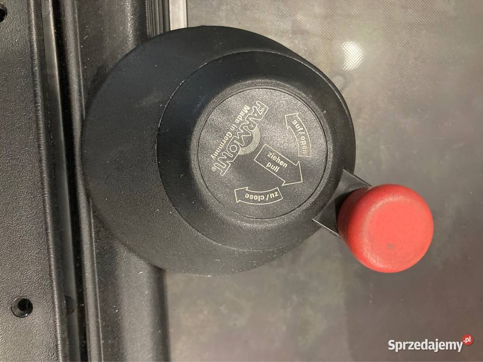 Szyberdach niemiecki farmont audi b2 80 Vw golf Czyżowice