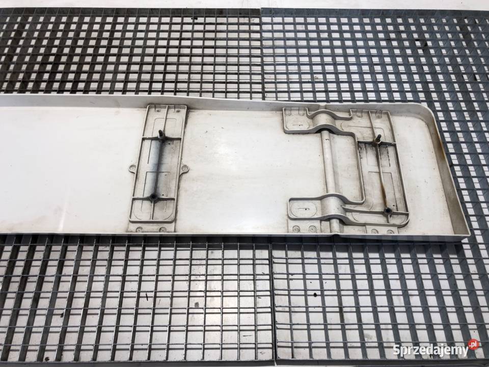 OWIEWKA KABINY PRAWA VOLVO FH sprzedam