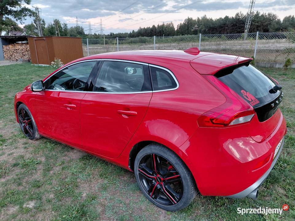 Volvo V40 2014r D4 RDesign 350000km Rakszawa