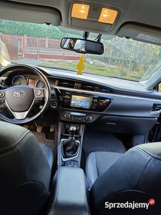 Toyota Corolla 2014 16 LPG sprzedam
