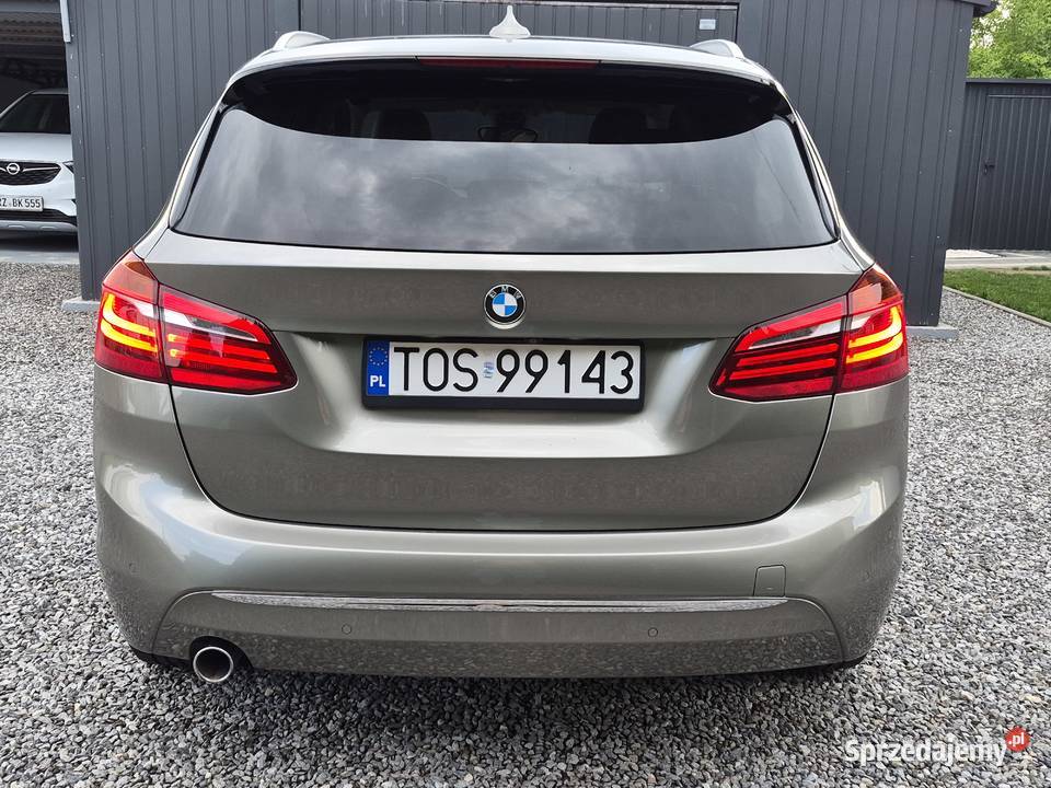 Bmw 218d 150Activ tourerLuxury line wielofunkcyjna kierownica Ostrowiec Świętokrzyski
