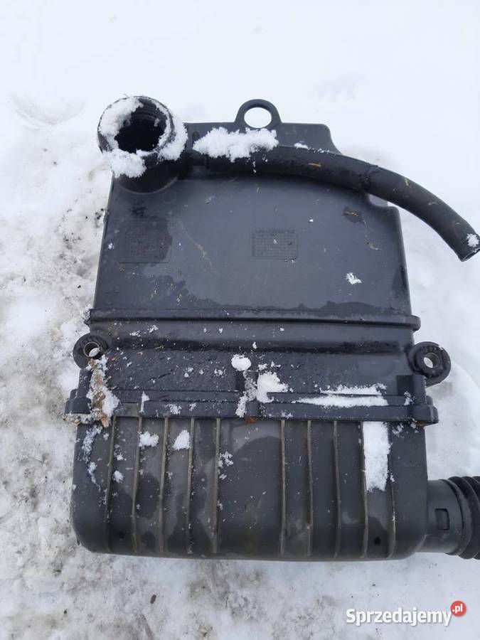 Fiat Grande Punto Linea 14 8V obudowa filtra łódzkie
