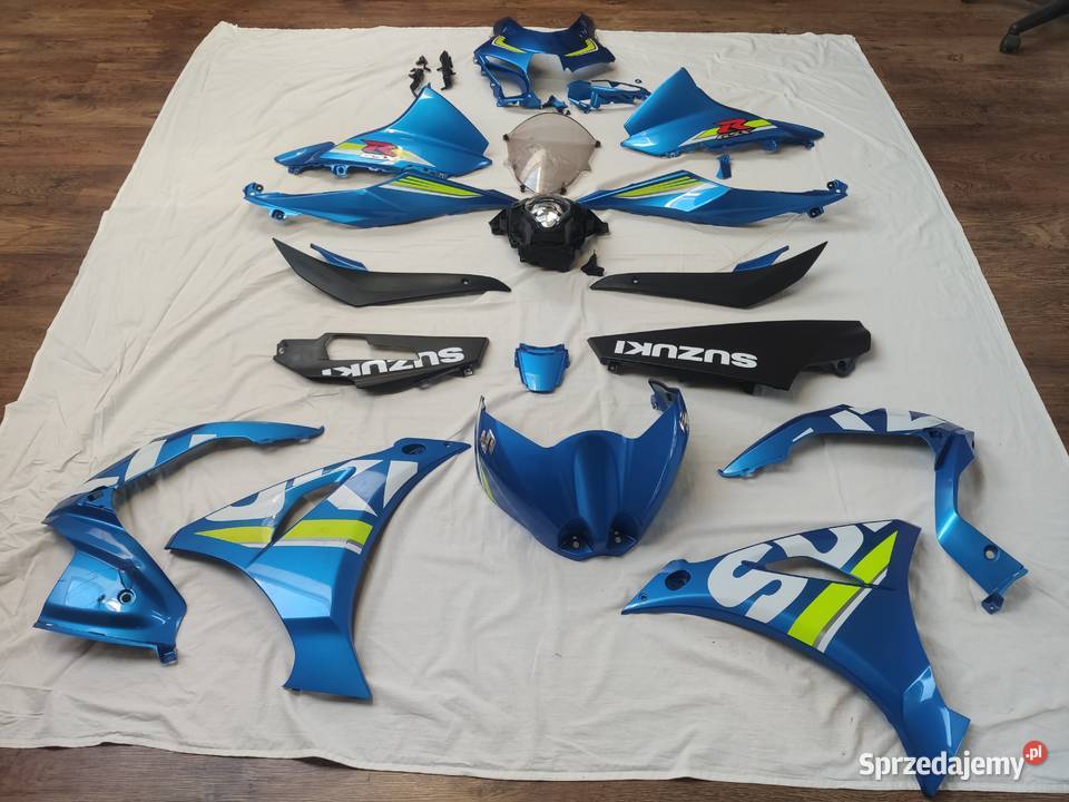 Suzuki GSXR GSXR 1000 L7 L8 L9 owiewki komplet kujawsko-pomorskie Toruń