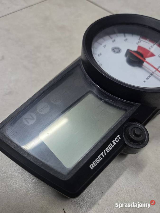 Licznikzegary yamaha yzfr 125 Widzów