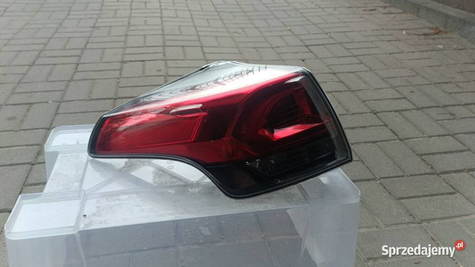 LAMPA TOYOTA RAV4 IV TYŁ LEWY 8156042201 ORYG mazowieckie Marki