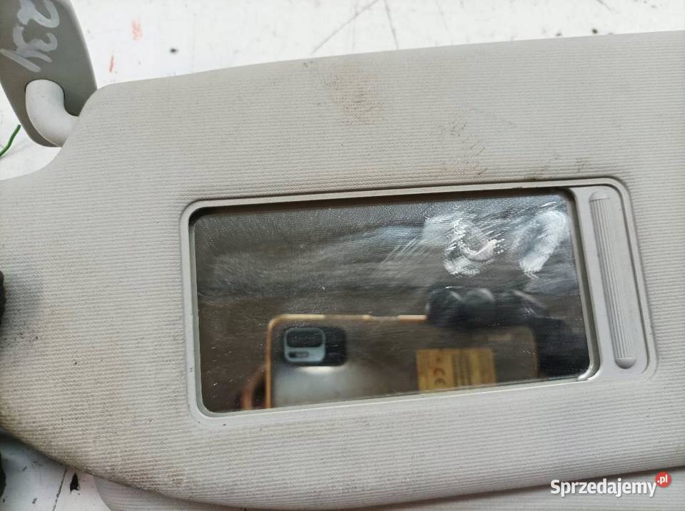 DASZKI PRZECIWSŁONECZNE PRAWY LEWY OSŁONA KPL 6J sprzedam