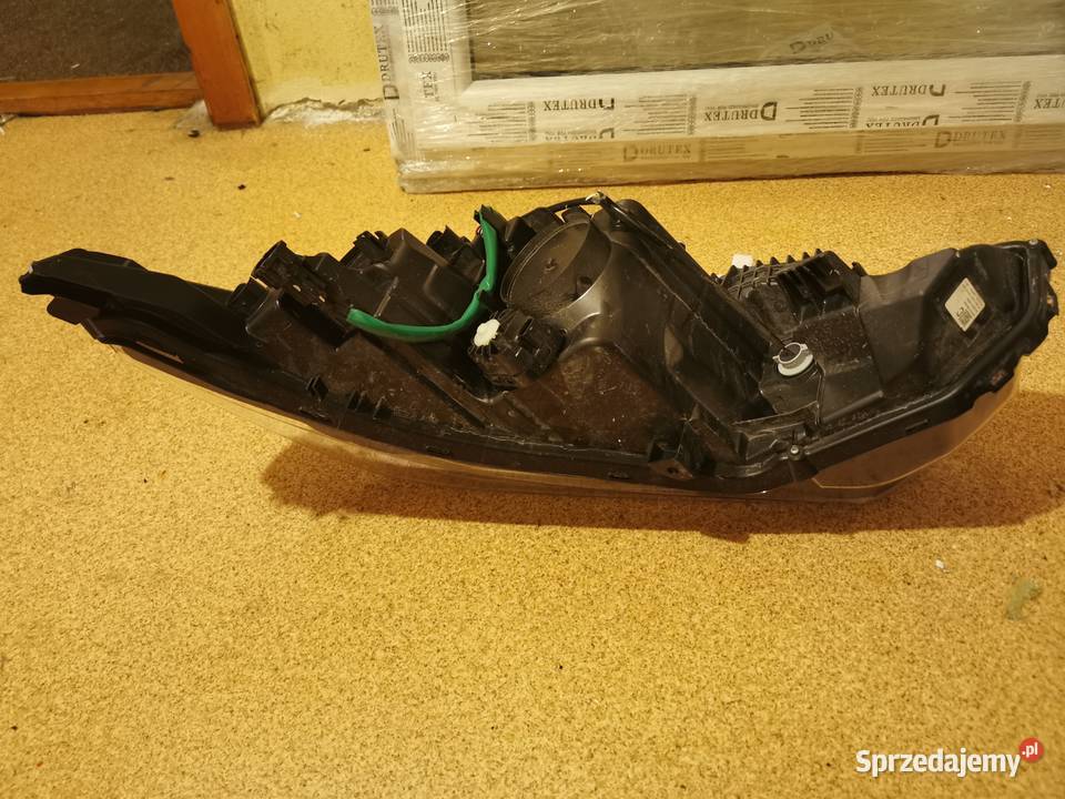 LAMPA PRAWA REFLEKTOR NISSAN LEAF II 17 FULL LED prawe Pielgrzymka