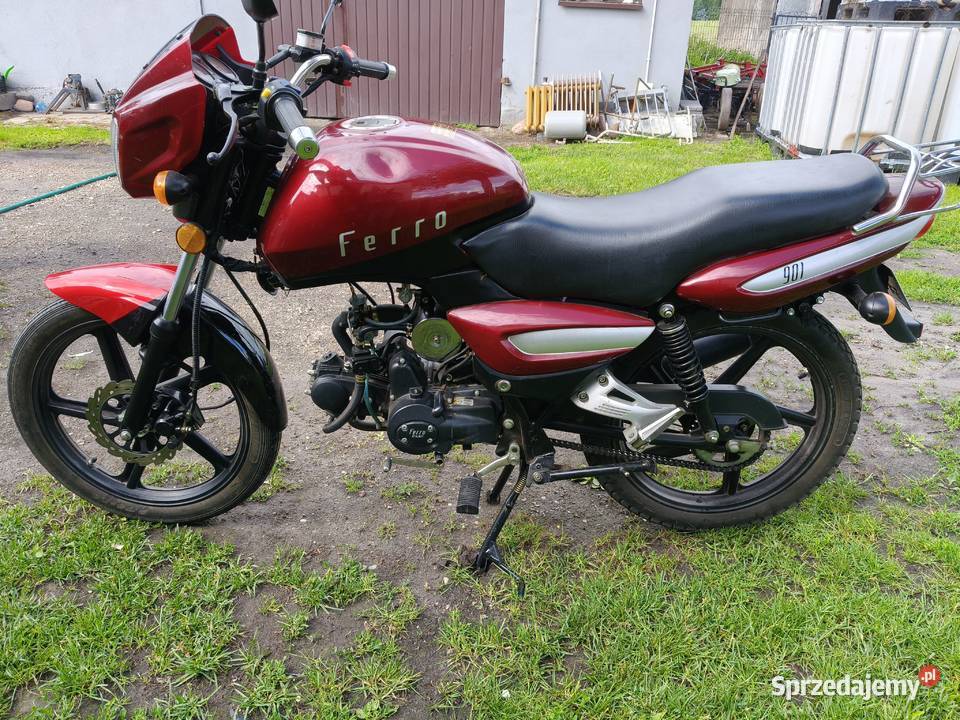 Sprzedam motorower FERRO 901 motorower Cyców