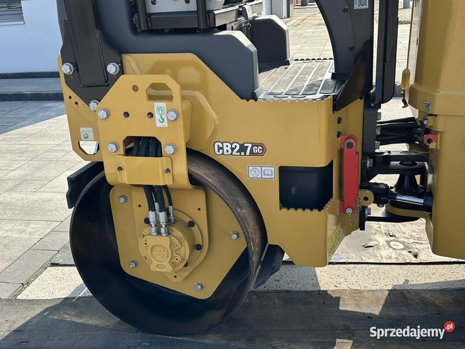 WALEC DROGOWY CATERPILLAR CB27 GC nie wielkopolskie Tuliszków