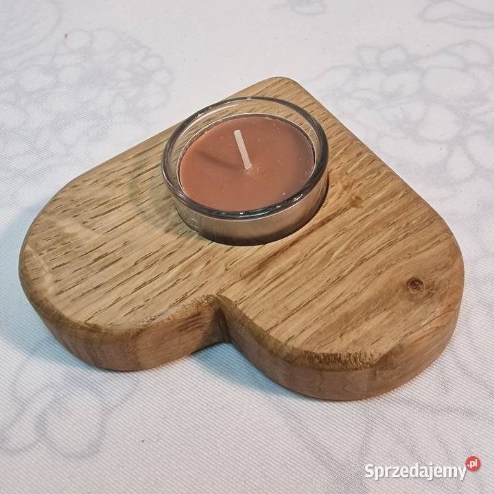 Świecznik drewniany ręcznie wycięte serce z Sępopol sprzedam