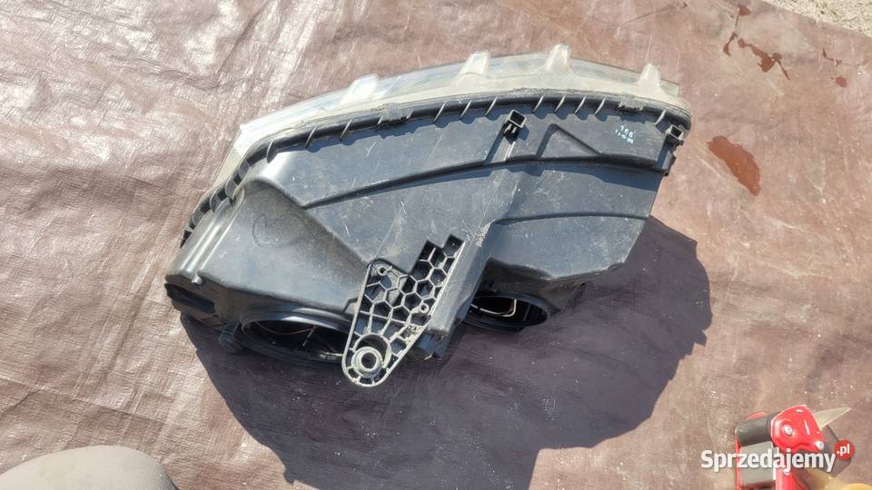 SKODA OCTAVIA III REFLEKTOR PRAWY LAMPA PRAWA Części samochodowe