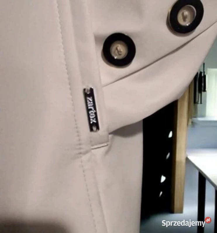 Płaszcz marki Zartex kolekcja SS25 AW25 Łódź