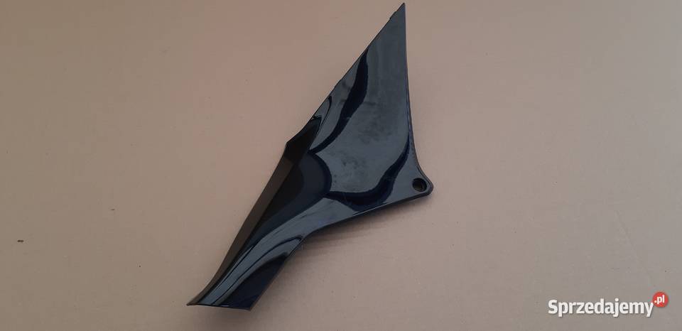 HONDA CBR 600RR OSŁONA ZBIORNIKA PRAWA ZASLEPKA Trzciel