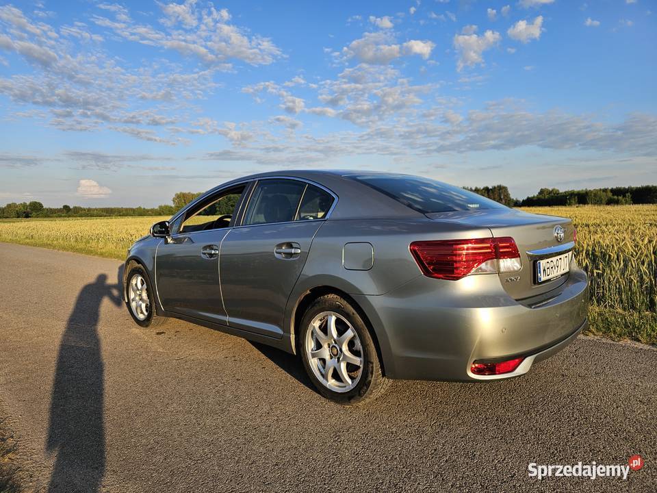 Toyota Avensis 18 automat cvt Białobrzegi