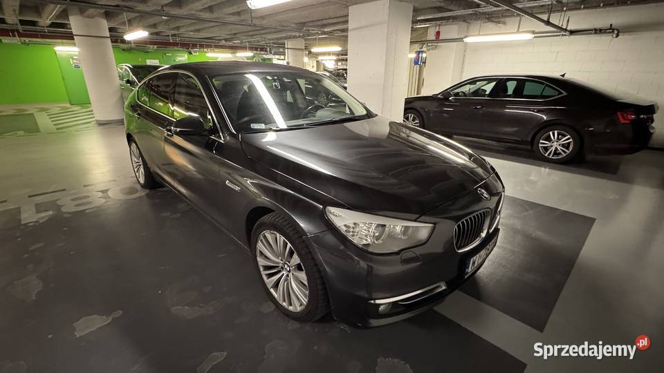 BMW Seria 5 530d xDrive Luxury Line