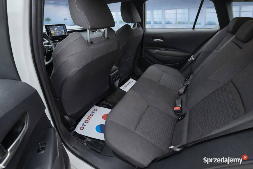 Toyota Corolla 22r Salon Polska 18 HYBRID 1wł z bluetooth Białystok sprzedam