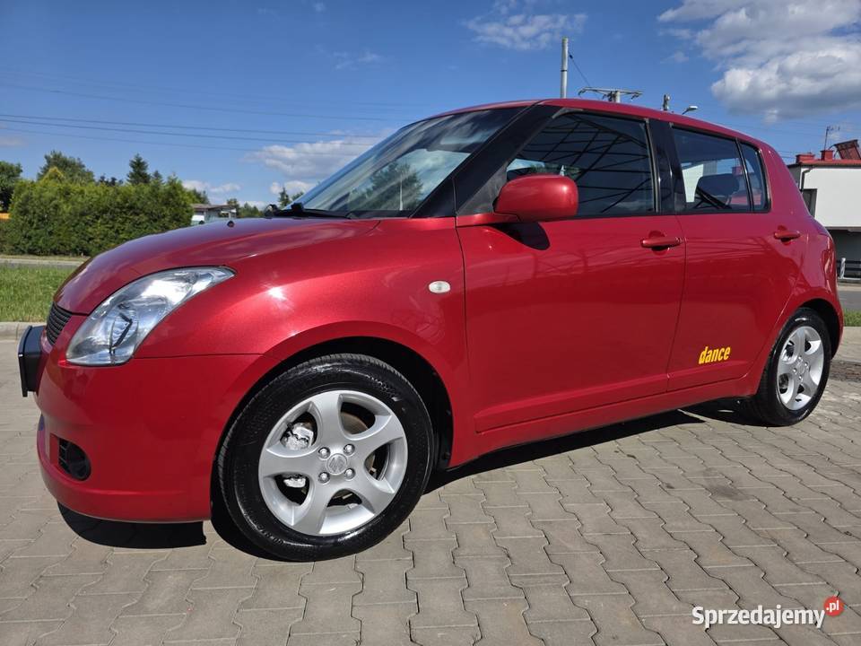 Samochód w stanie idealnymniski przebieg Hatchback Zawiercie