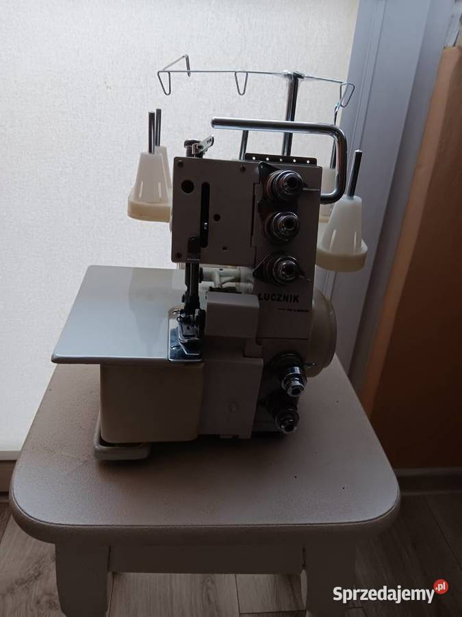 Overlock Łucznik model fn2 Minilock Produkcja świętokrzyskie Staszów sprzedam
