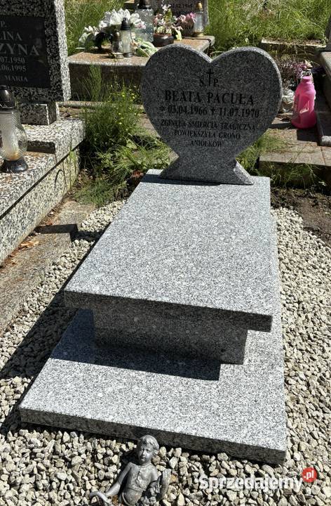 Nagrobek POMNIK GRANIT STRZEGOM Z MONTAŻEM
