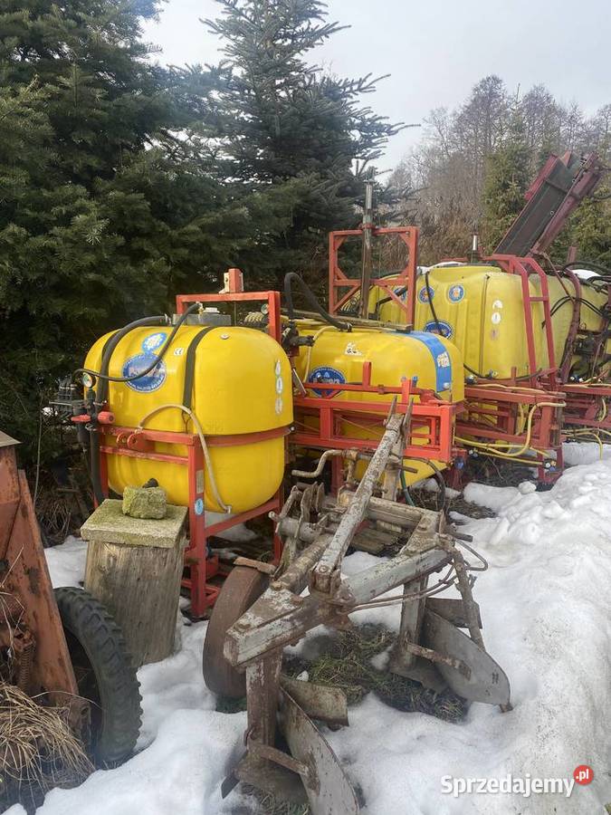 Sprzedam opryskiwacze 4008001000 litrów Nidzica