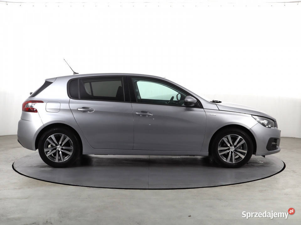 Peugeot 308 12 PureTech Katowice