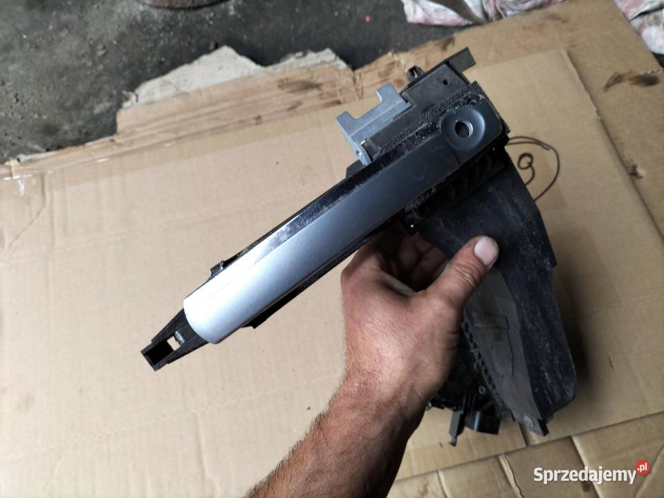 MONDEO MK3 ZAMEK RĄCZKA DRZWI LEWY PRZÓD Kamień-Kolonia