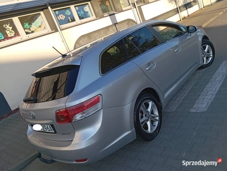 TOYOTA AVENSIS 20 D 4D STAN ZAREJESTROWANA światła do jazdy dziennej Gostynin