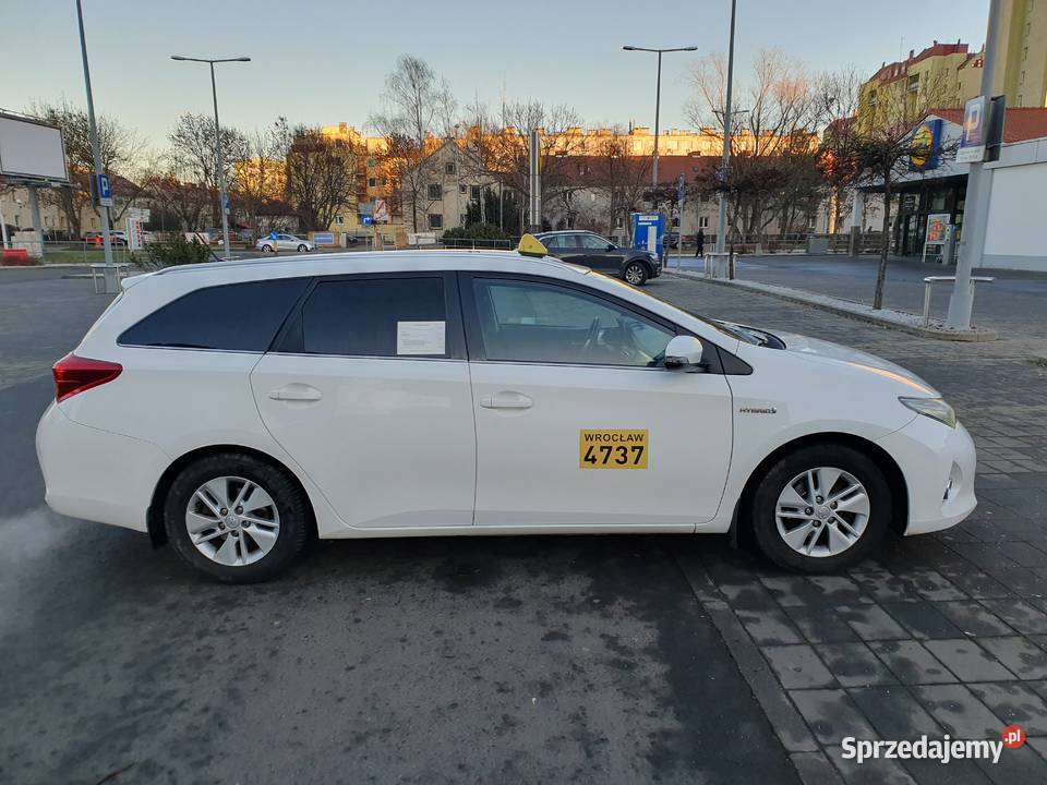 Auris II TS hybryda LPG Wrocław