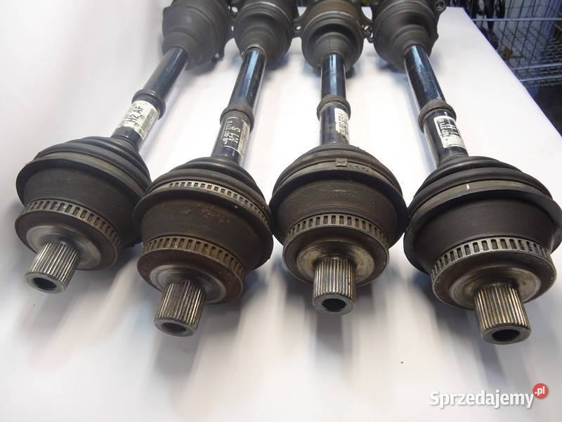 AUDI A8 S8 D2 POLOS PRZEGUB PRZOD 4D0407272AF
