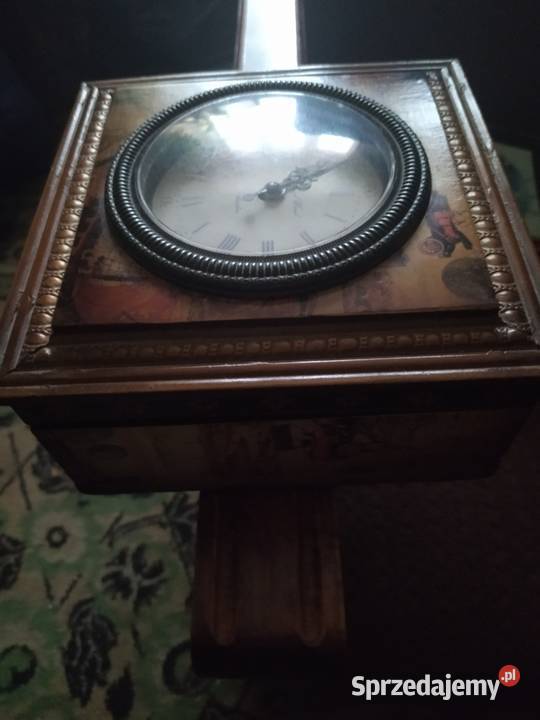 Stary zegar w pudełku drewnianym Olsztyn