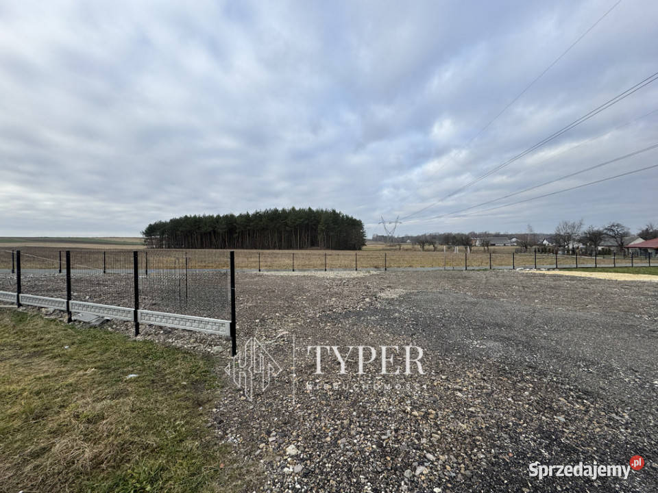 Działka ogrodzona 19 arów Lisia Góra asfalt