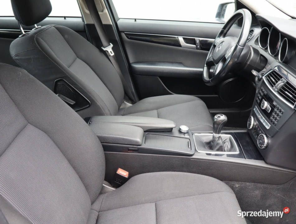Mercedes C C 200 hak Piaseczno
