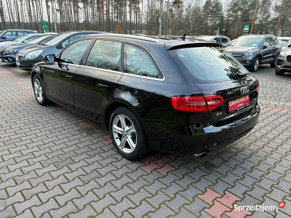 Audi A4 Avant 18 170 Xenony LEDy Sportowe fotele światła przeciwmgielne Lipówki