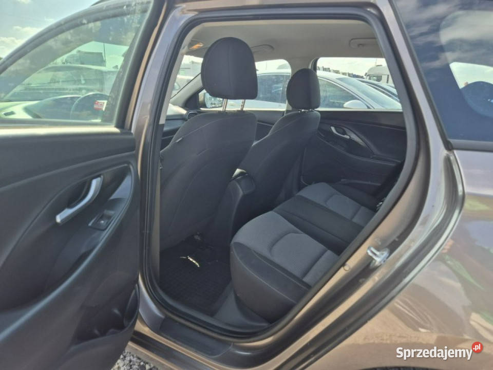 Hyundai i30 III 2017 brązowy Komorniki