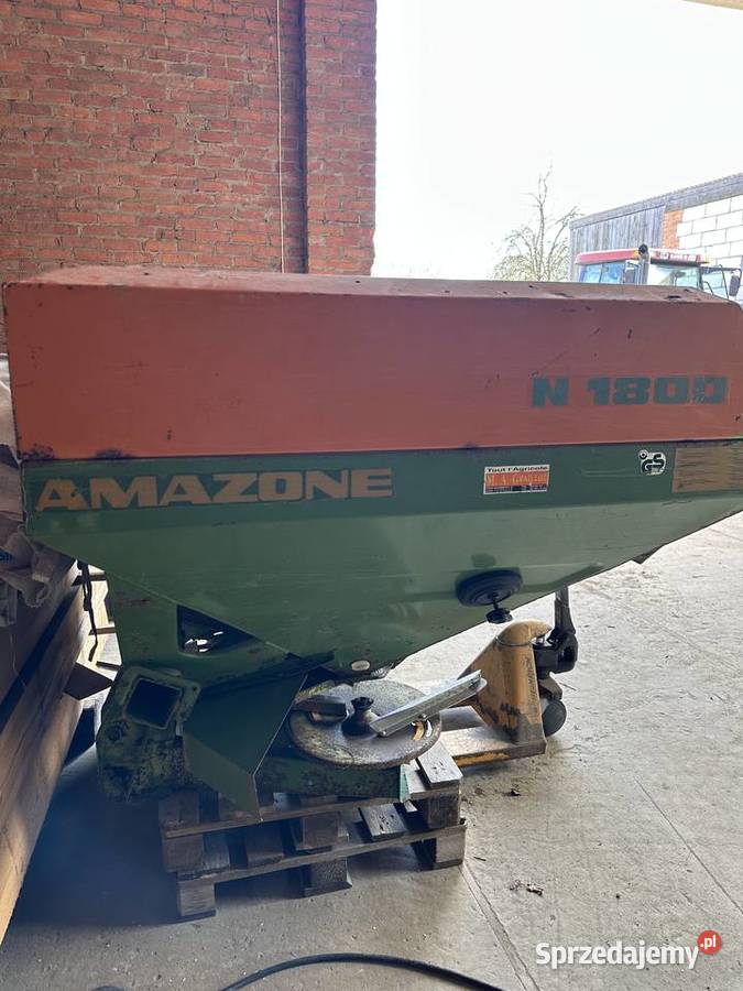 Rozsiewacz Amazone M2 Janów Lubelski sprzedam