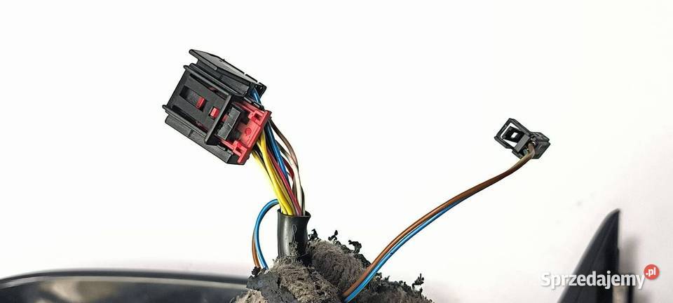 LUSTERKO LEWE AUDI A8 D4 15 PIN Lipno