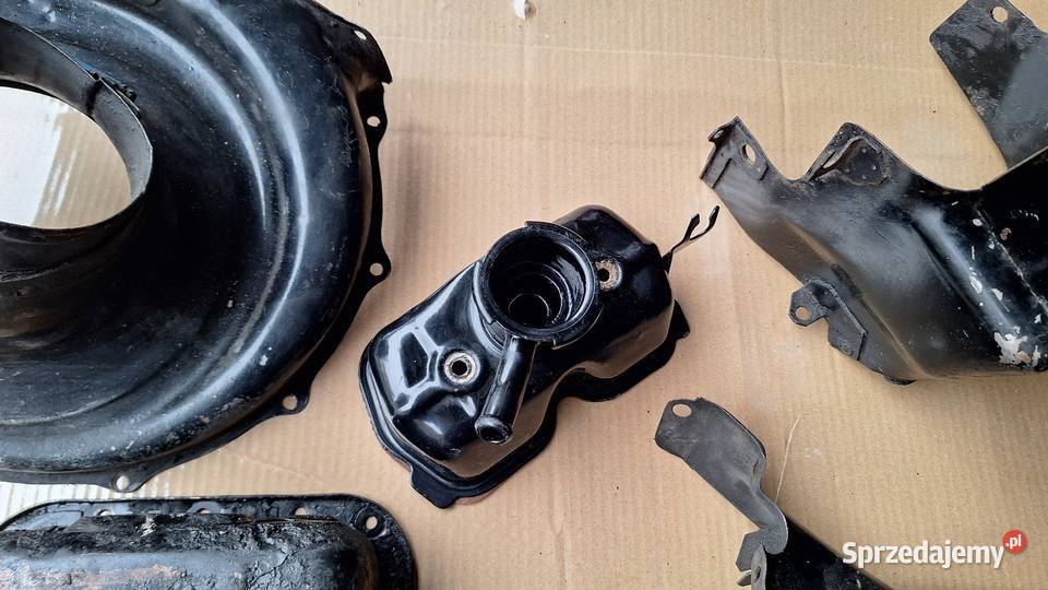 Fiat 126p kierownica FL osłony silnika blachy Środa Wielkopolska