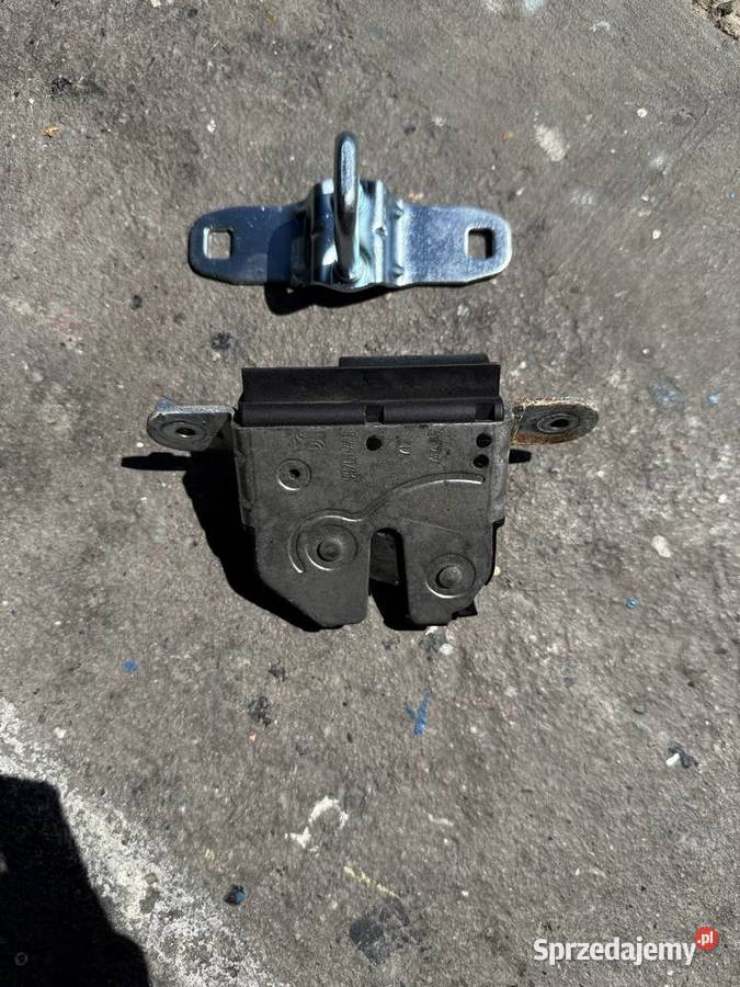 Zamek klapy bagażnika Opel corsa d opc małopolskie Kocmyrzów