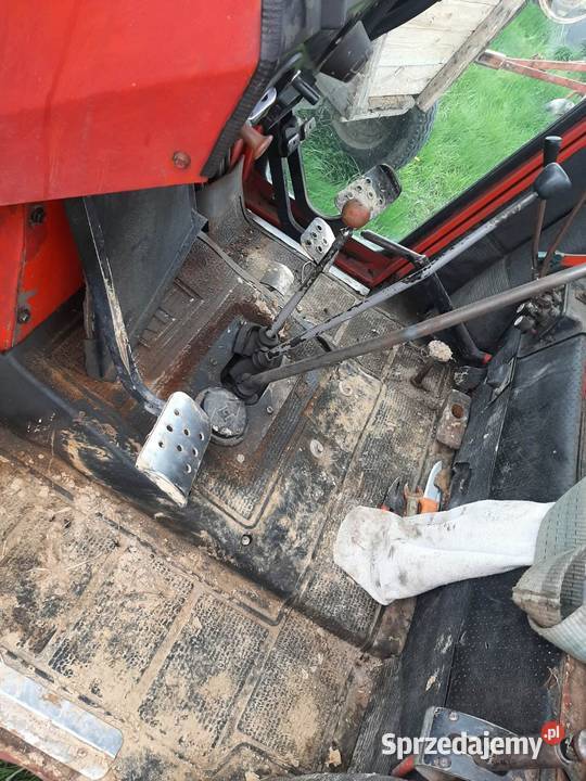 Massey Ferguson 575 odpowiednik Ursus 4514 tur Dębica