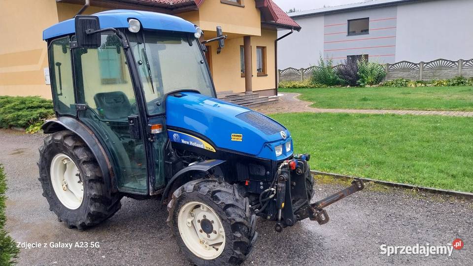 Ciągnik Holland TCE 45 z kabiną TUZ podnośnik Kabina