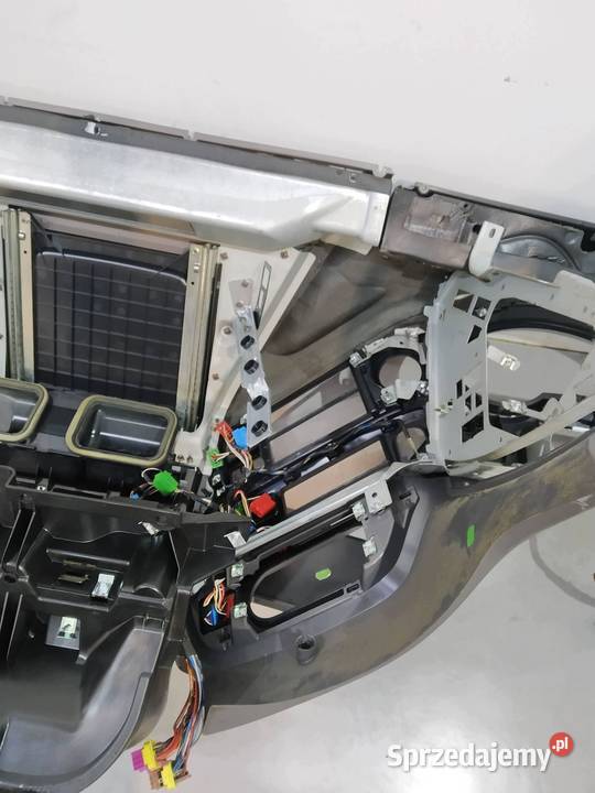 DESKA ROZDZIELCZA KOKPIT PULPIT DAF XF 20122016 świętokrzyskie