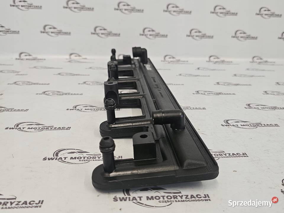BMW E83 X3 25 M54B25 256S5 rozdzielacz paliwa świętokrzyskie