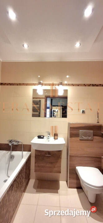 3 Pokoje 57 m2 Loggia Garaż Okazja Rok budowy 2010 Ząbki sprzedam