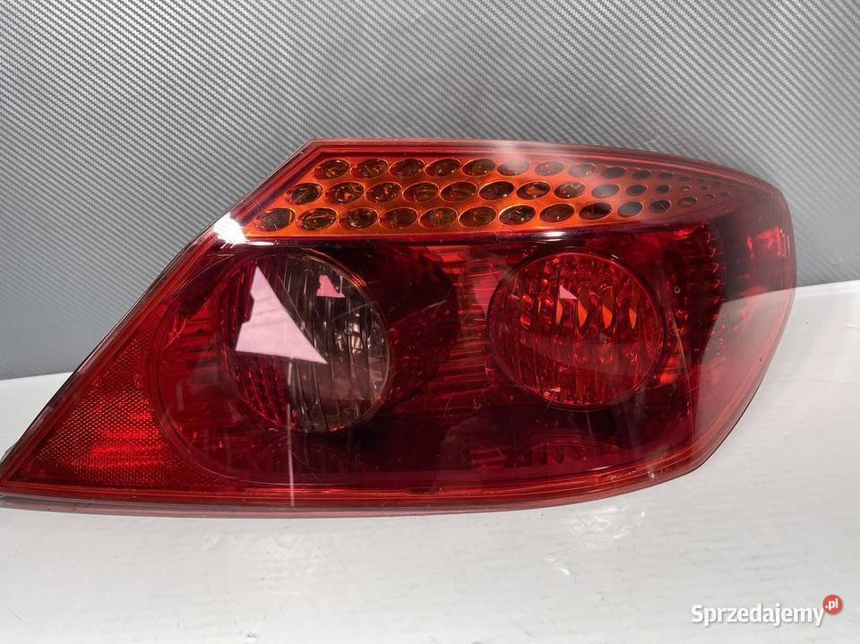 PEUGEOT 407 COUPE PRAWA LAMPA TYŁ KOMPLETNA