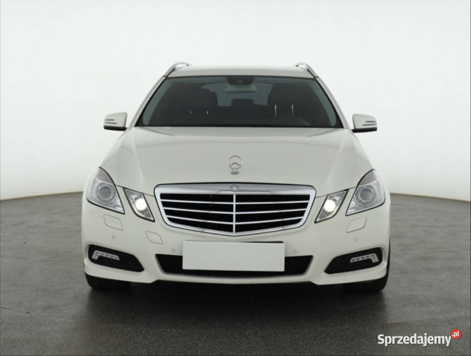 Mercedes E E 200 Kompressor biały Piaseczno