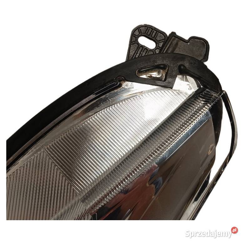 Lampa przednia prawa Ford Kuga Escape MK2 Lift Rok produkcji 2016 wielkopolskie